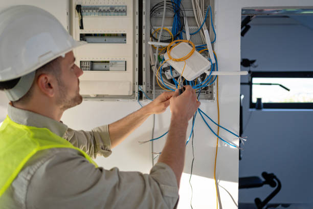 Best Outdoor Lighting Installation  in Edmonton, KY